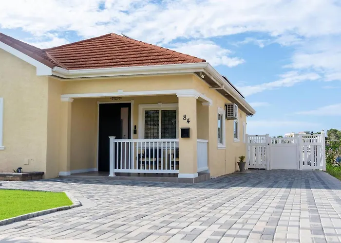 Clares Manor In With Mini Golf Course Villa Ocho Rios