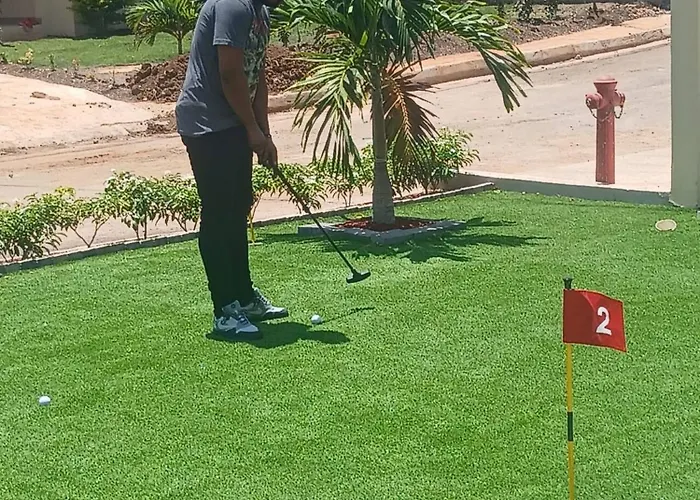 Villa Clares Manor In With Mini Golf Course *